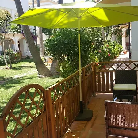 Ricky's Village El Patio Daire *